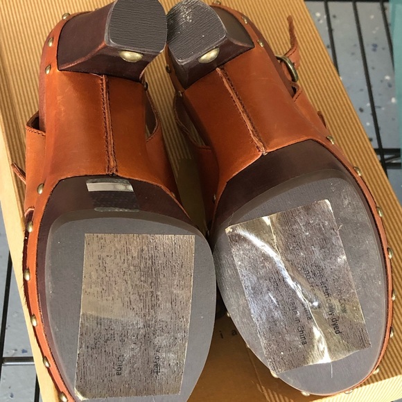 UGG Nicco Open Toe Leather Cow Fur Heels Size 6 - Picture 7 of 8